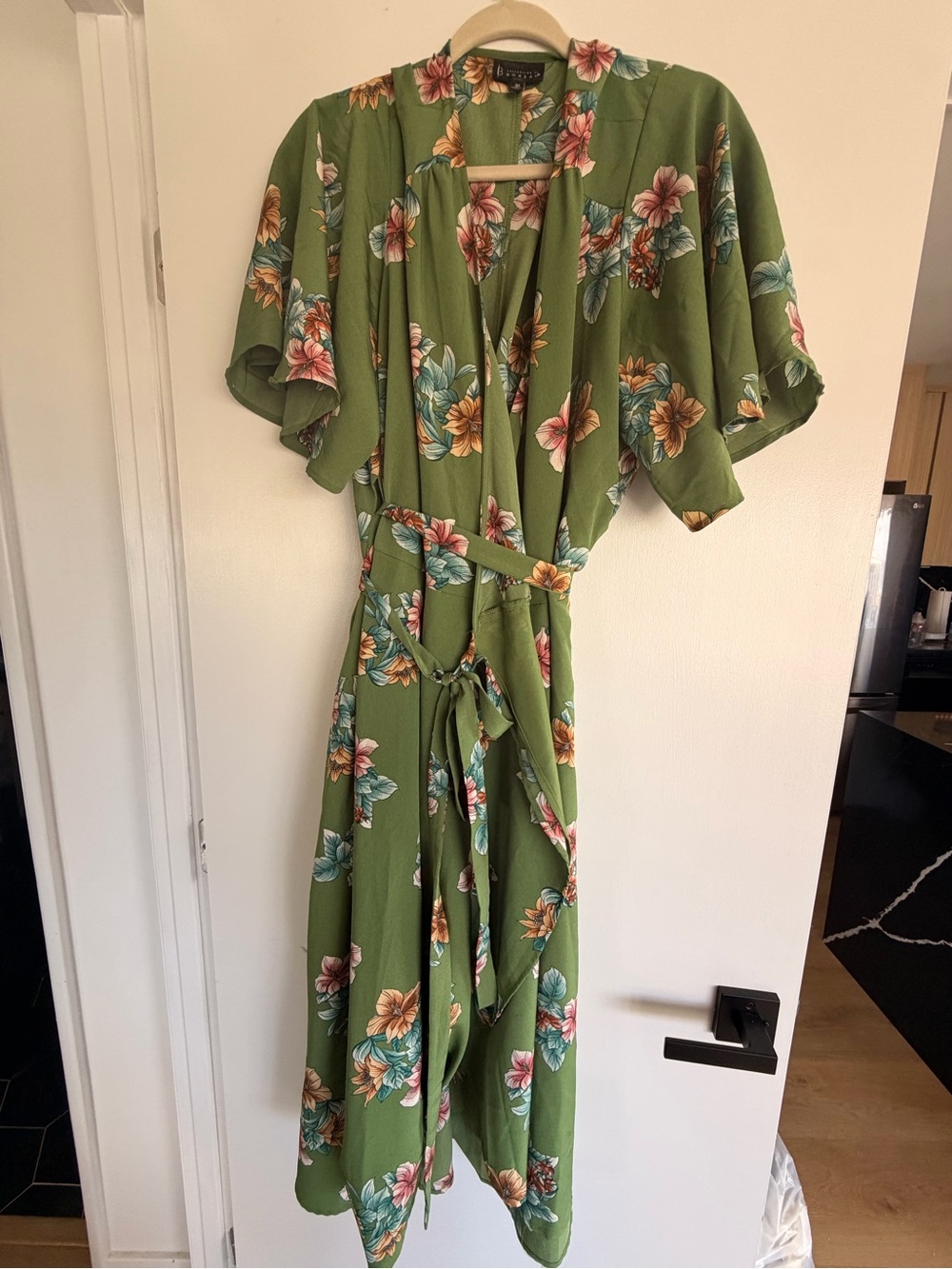 bobeau Olive Green Floral Midi Dress
